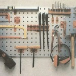 Инструменты необходимые при работах по облицовке стен деревом