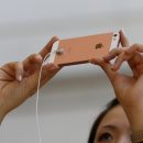 Потребители признали iPhone SE лучшим смартфоном на рынке