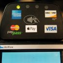 Снимать деньги из российских банкоматов будет можно при помощи Apple Pay